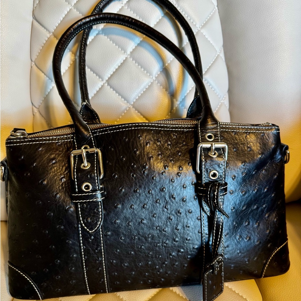 Dooney & Bourke Black Textured Satchel
